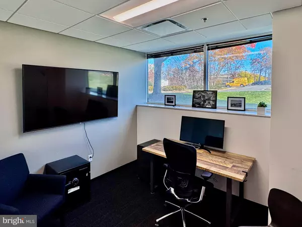 Reston, VA 20191,12359 SUNRISE VALLEY DR #120