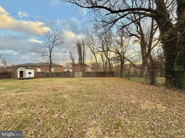 Trenton, NJ 08618,37 CENTRAL AVE