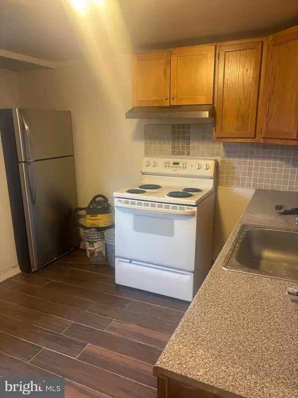 Philadelphia, PA 19140,4007 N MARSHALL ST