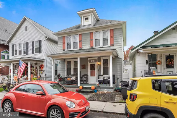 Ridgeley, WV 26753,83 KNOBLEY ST