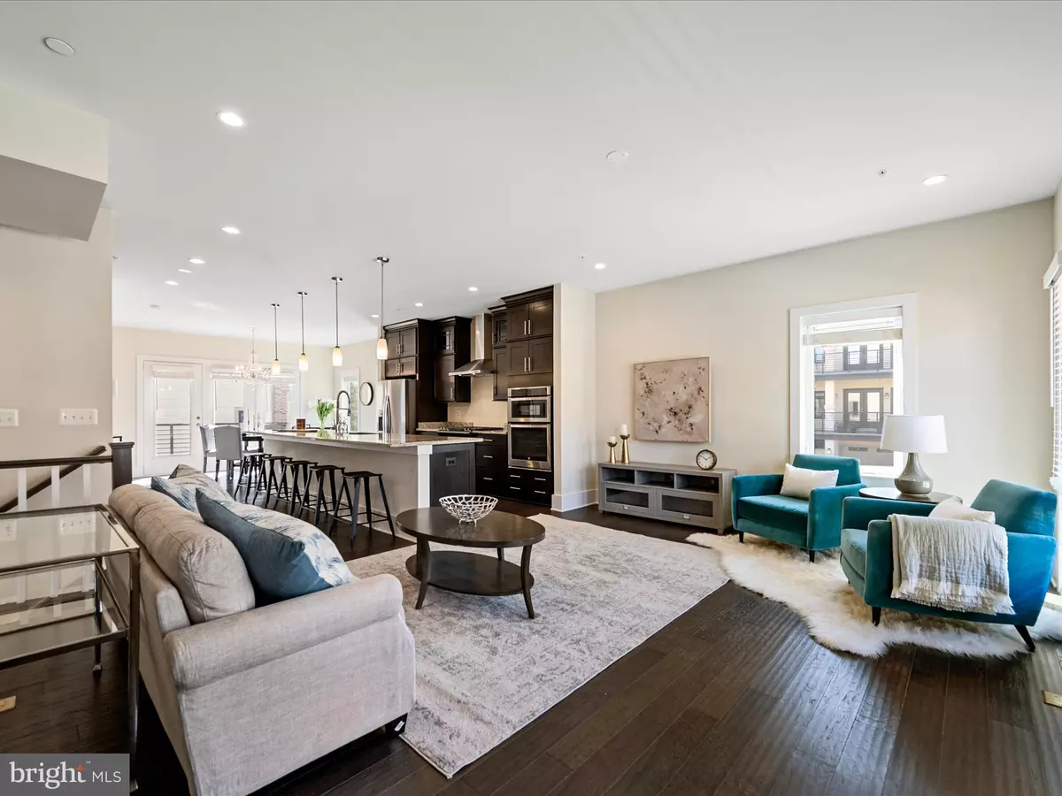 Ashburn, VA 20147,20092 OLD LINE TER