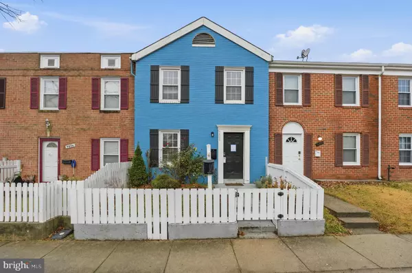 Manassas, VA 20110,9804 MAURY LN