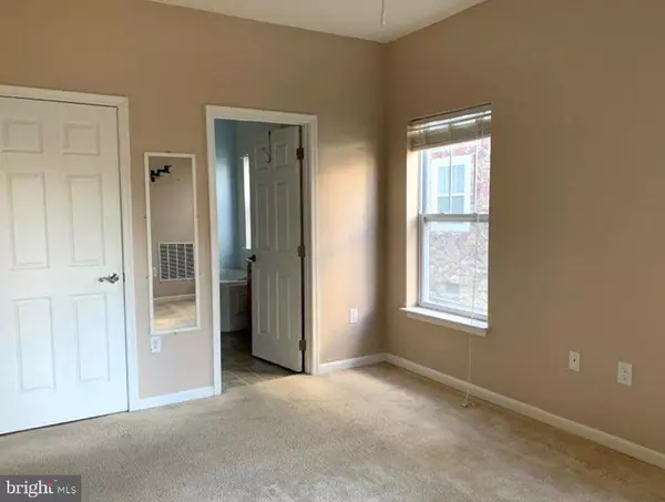 Milford, DE 19963,4301 FULLERTON CT #4301B