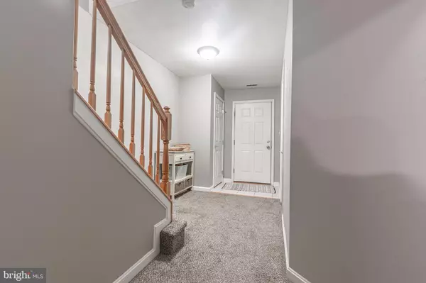 York, PA 17406,374 BRUAW DR