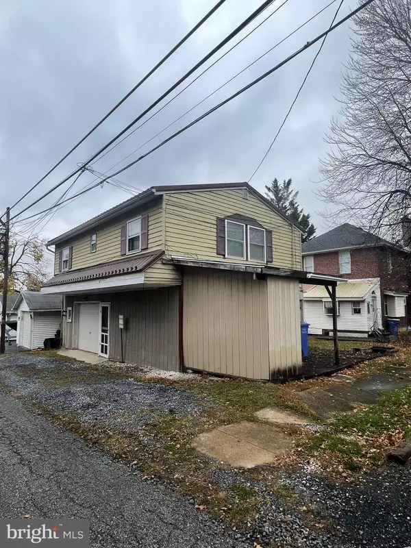 New Cumberland, PA 17070,425 REAR SEVENTH STREET