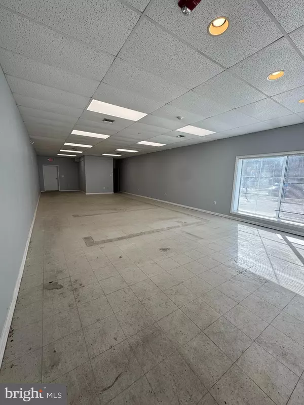 Medford, NJ 08055,560 STOKES RD #R16