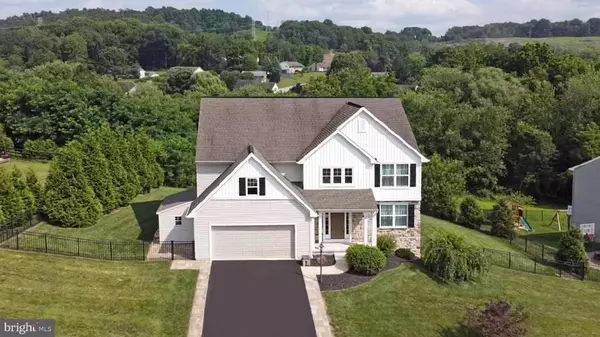 38 PALMER ST, Lebanon, PA 17042