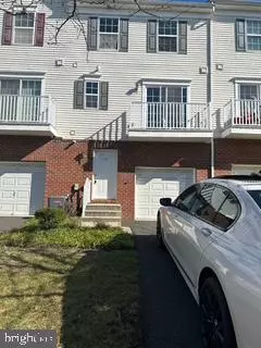 Trenton, NJ 08611,739 CENTRE ST SW