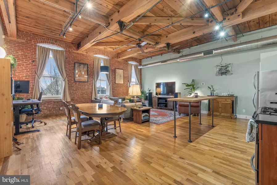 2551 TRENTON AVE #305, Philadelphia, PA 19125