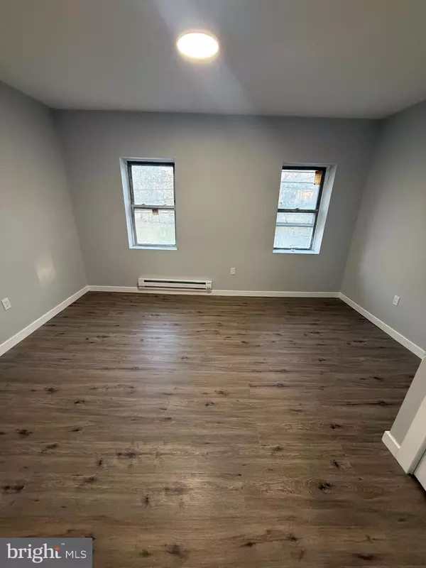 Philadelphia, PA 19132,2260 N 16TH ST