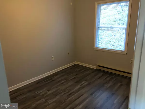 Berkeley Springs, WV 25411,40 TOUCHDOWN ALY