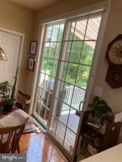 Newtown Square, PA 19073,99 LONGVIEW LN