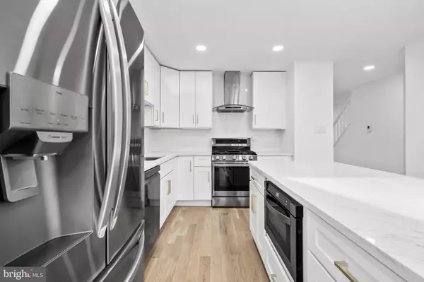 West Chester, PA 19382,1007 STONEHAM DR #1007B