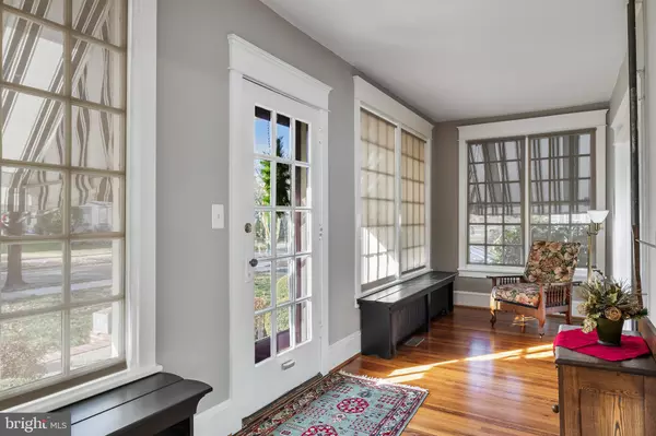 Riverton, NJ 08077,609 ELM TER