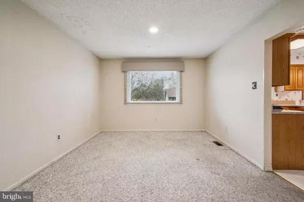 Cherry Hill, NJ 08003,503 BALSAM RD