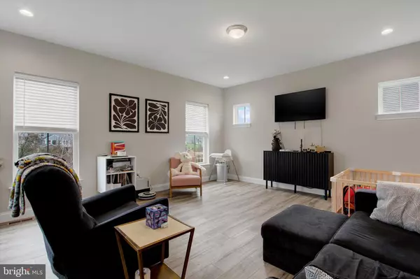 East Berlin, PA 17316,72 HEATHER LN