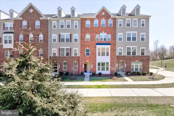 3550 BRIARWOOD DR, Dumfries, VA 22026