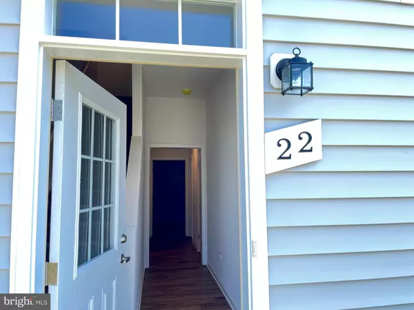 Kearneysville, WV 25430,22 SNOWDROP CT