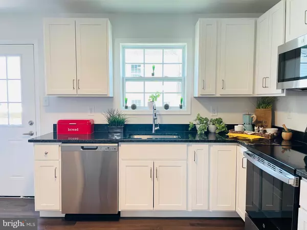 Kearneysville, WV 25430,22 SNOWDROP CT