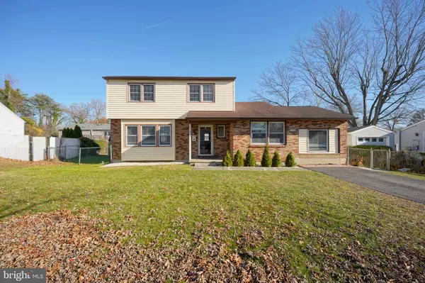 Lawnside, NJ 08045,523 CARVER CT