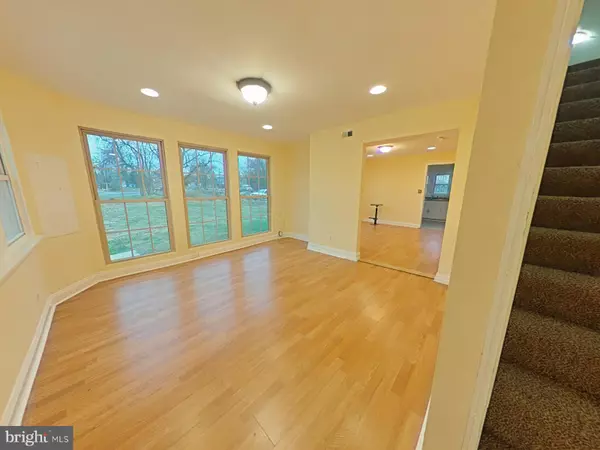 Upper Marlboro, MD 20774,8611 WESTPHALIA RD