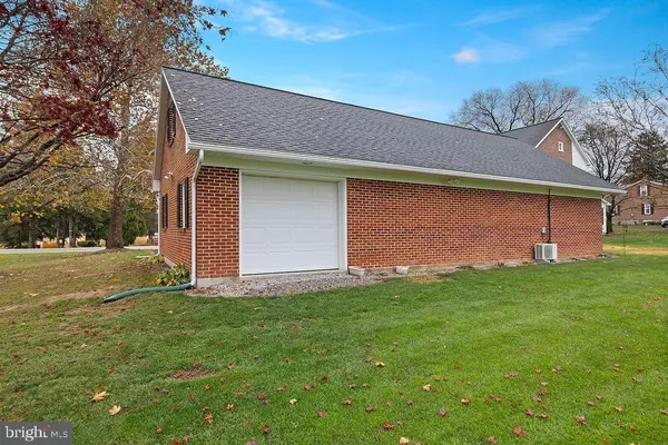 York Springs, PA 17372,503 MAIN ST