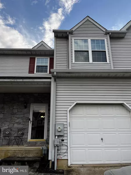 142 SHINN CIR, Wilmington, DE 19808