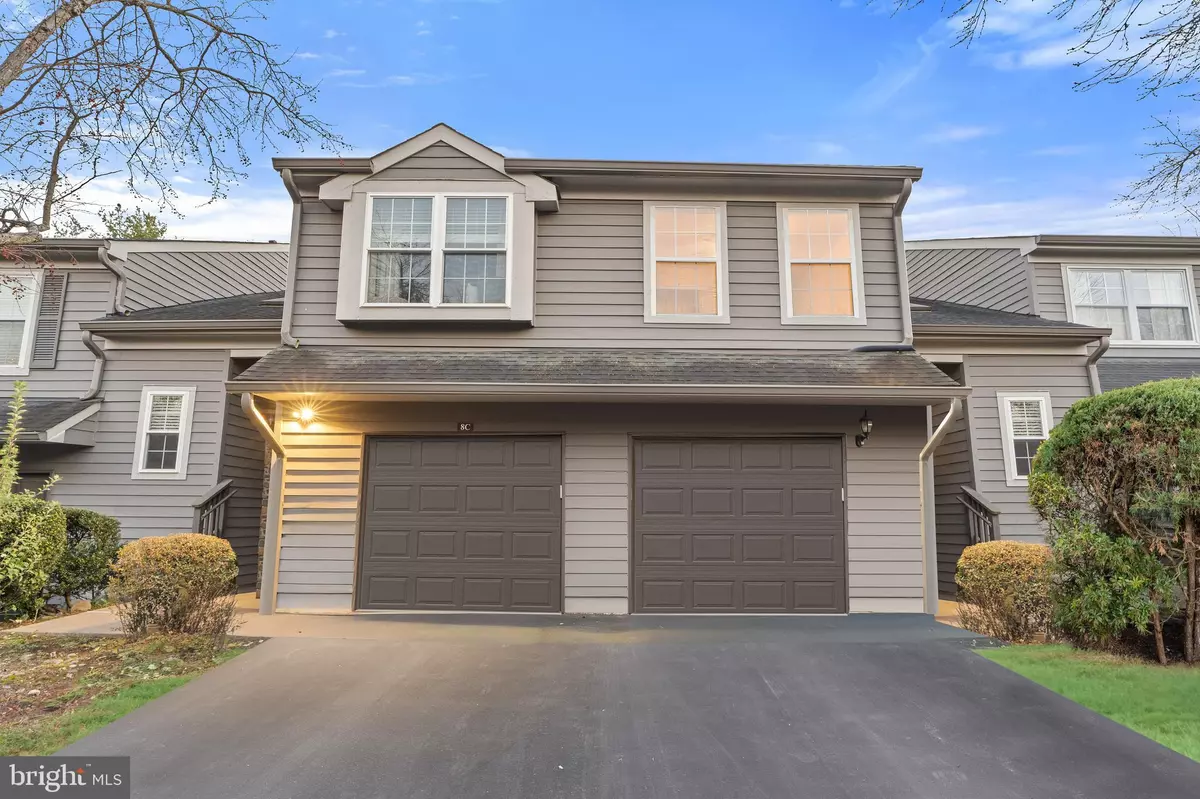 Princeton, NJ 08540,8--B BROOKLINE CT #B