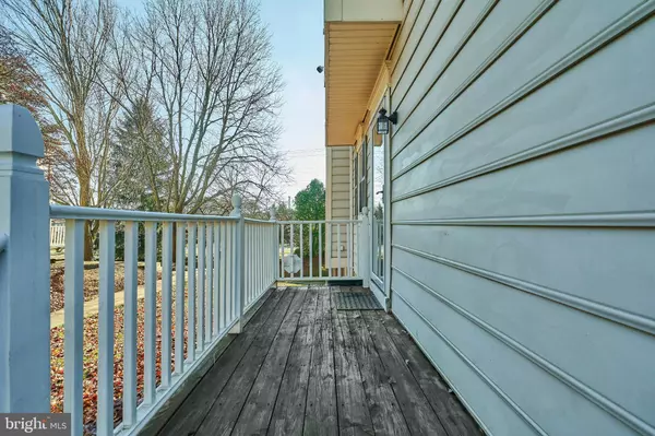 Alexandria, VA 22312,6617 MEDINAH LN