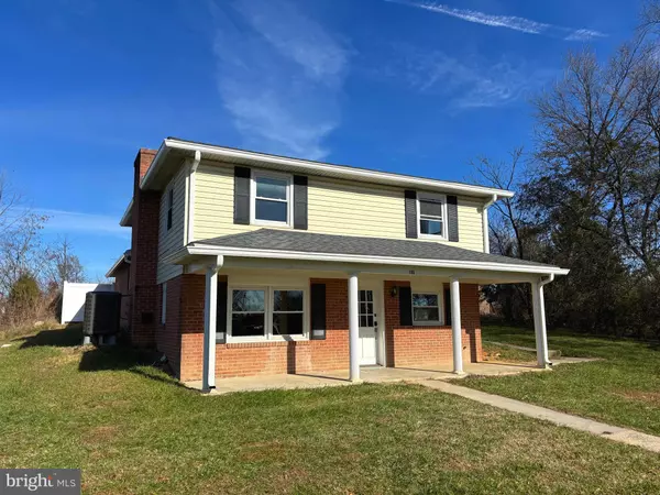 105 COTTA LN, Martinsburg, WV 25404