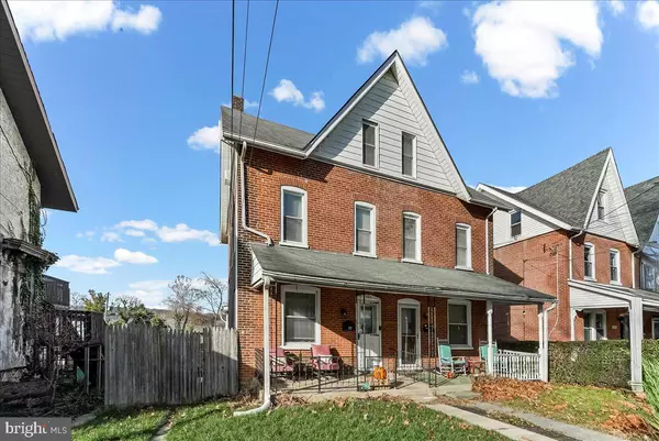 Downingtown, PA 19335,223 W PENNSYLVANIA AVE