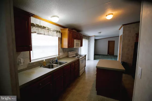 Manheim, PA 17545,2437 LEBANON RD