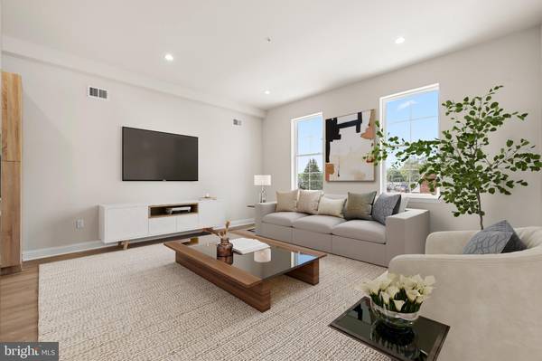 Philadelphia, PA 19131,4030 (4050) MARILYN (CONSHOHOCKEN AVE) DR