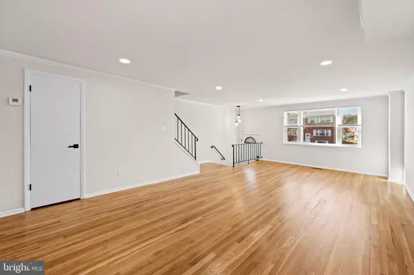 Baltimore, MD 21227,5613 CHELWYND RD