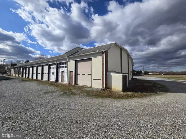 Monroeville, NJ 08343,404 MONROEVILLE RD