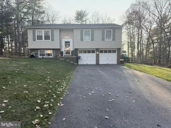 Felton, PA 17322,276 OAKBROOK DR