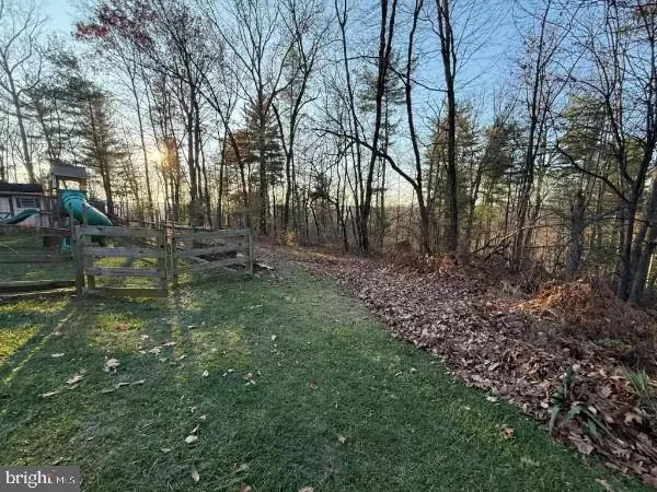 Felton, PA 17322,276 OAKBROOK DR