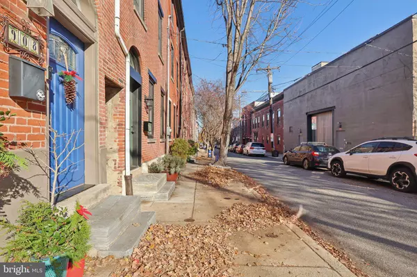 Philadelphia, PA 19123,908 N ORIANNA ST