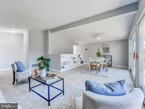 Pikesville, MD 21208,906 SCOTTS HILL DR