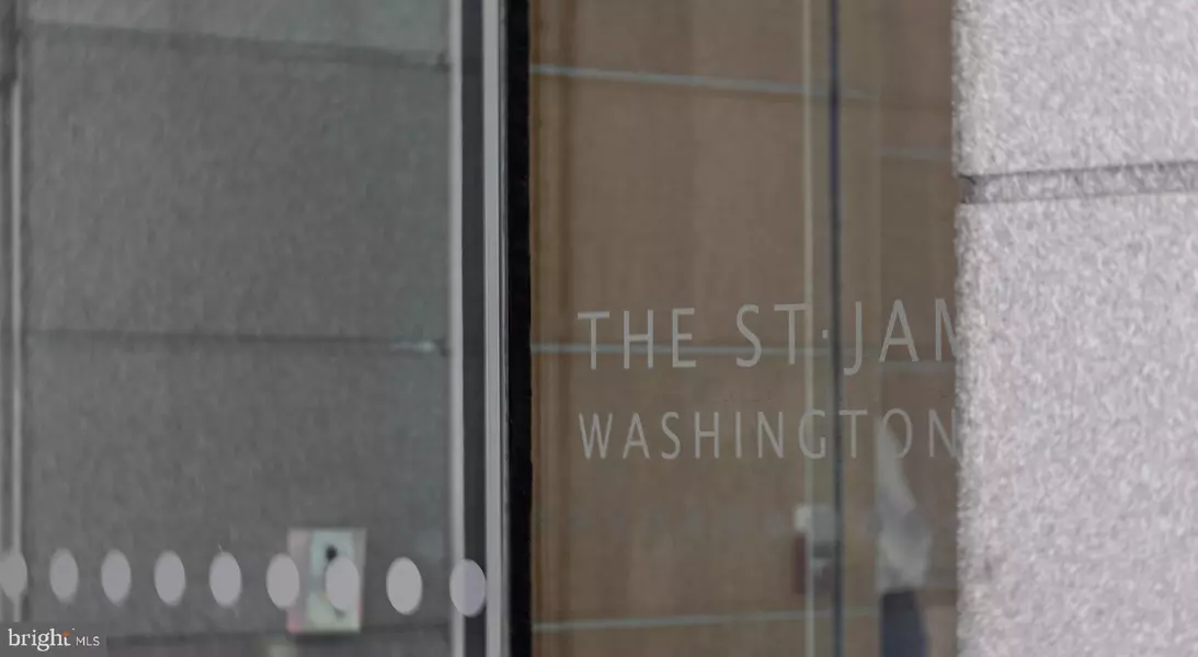 204 W WASHINGTON SQ #1301, Philadelphia, PA 19106