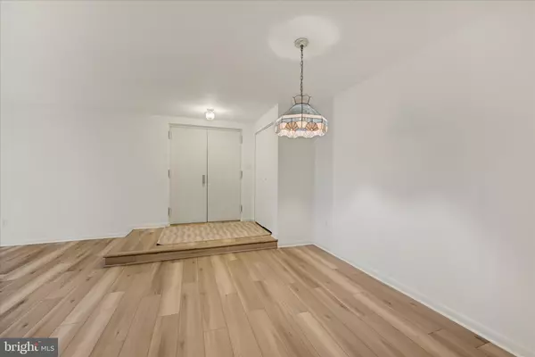 Germantown, MD 20874,13139 DAIRYMAID DR #99/T-1