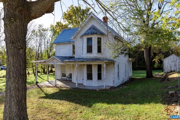 Stanardsville, VA 22973,276 MAIN ST