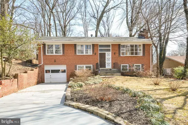 3035 HAZELTON ST, Falls Church, VA 22044