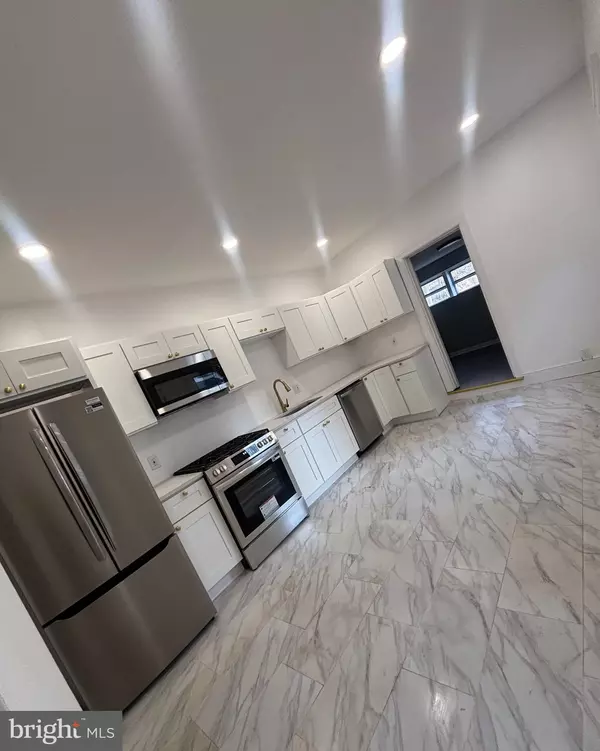 Lancaster, PA 17603,624 POPLAR ST