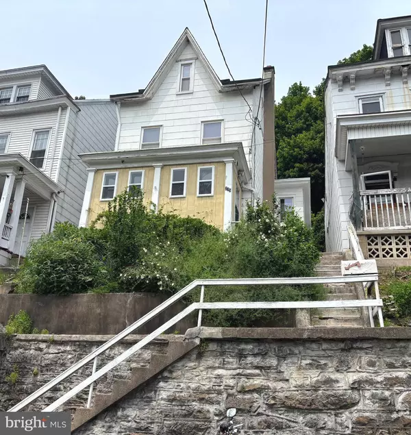 235 CHESTNUT ST, Ashland, PA 17921