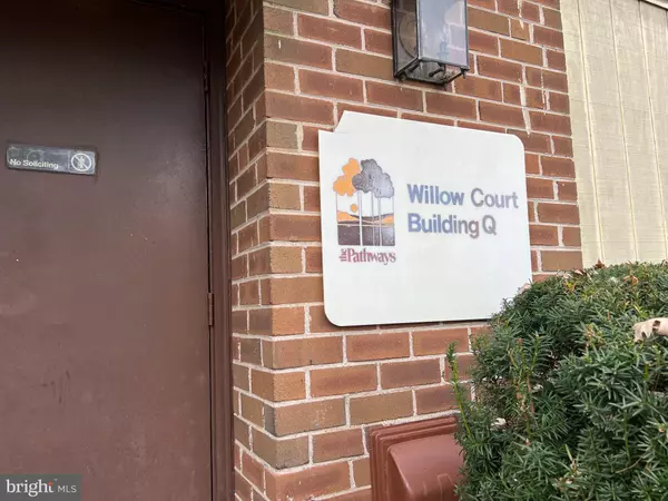 Philadelphia, PA 19115,9921 BUSTLETON AVE #Q-9