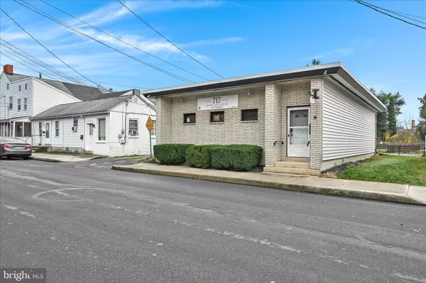 Middletown, PA 17057,120 W WATER ST