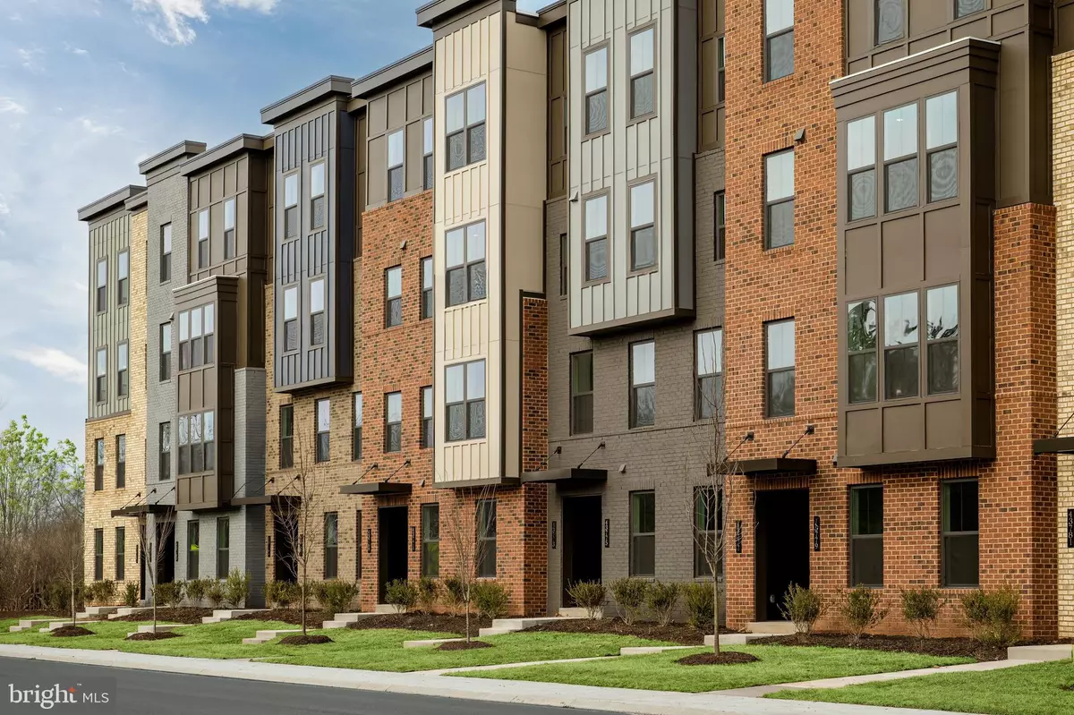 Ashburn, VA 20147,43789 METRO TERRACE #B