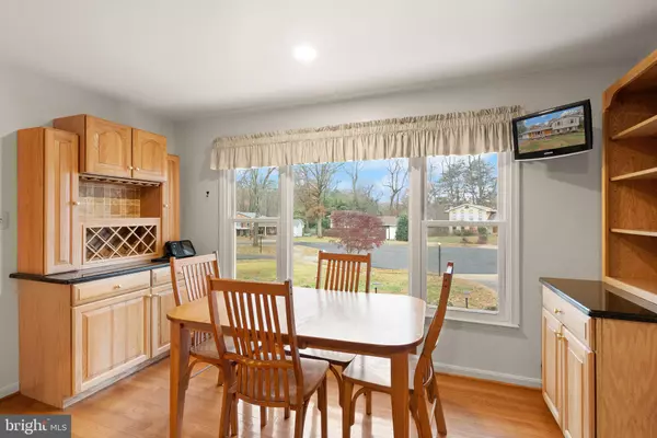 Vienna, VA 22182,8522 TYSONS CT