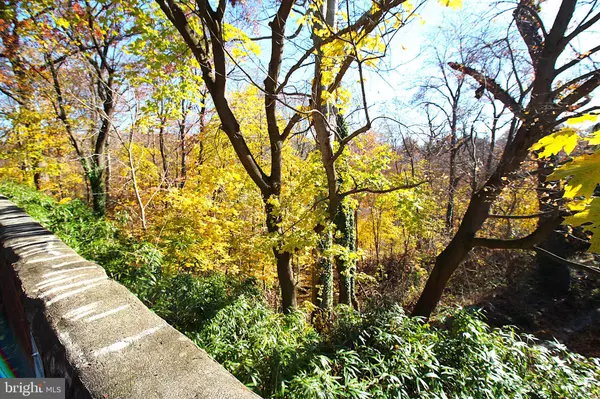 Philadelphia, PA 19128,256 ROCHELLE AVE